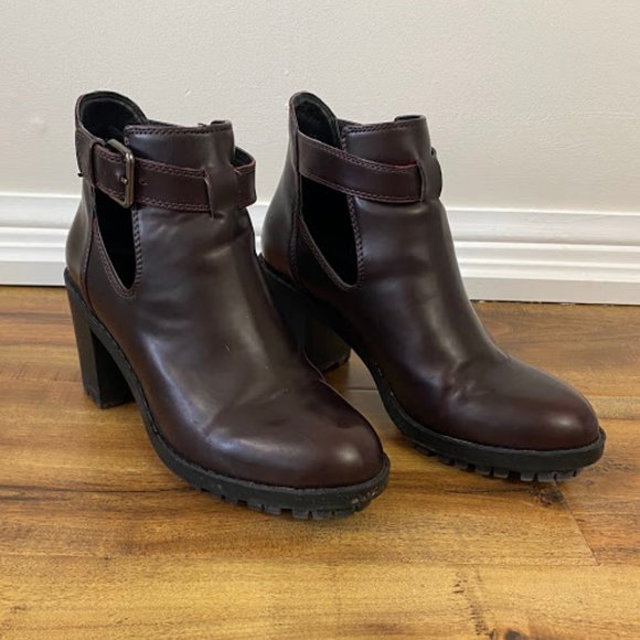 Zara Cut-Out Heeled Booties - Picture 2 of 9